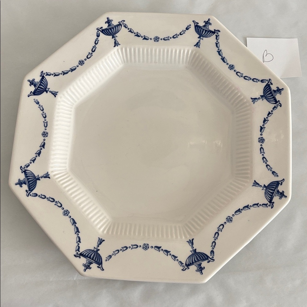 Independence ironstone ash lawn Dinner lunch plate blue white octagonal 10.5”